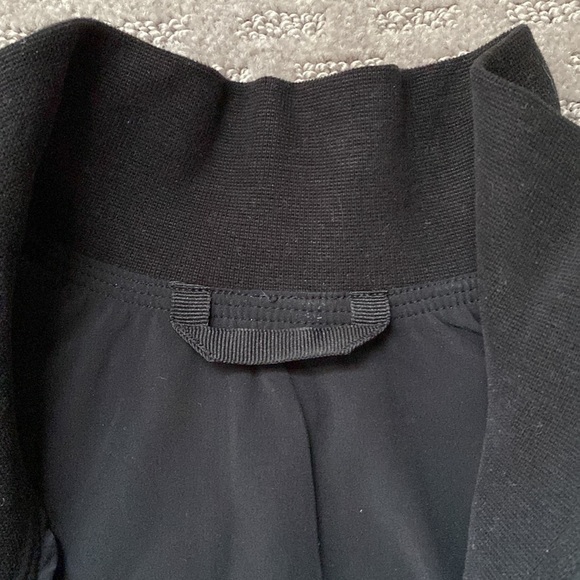 lululemon All Roads 1/2 Zip Black Size 6 NWT - Picture 8 of 11
